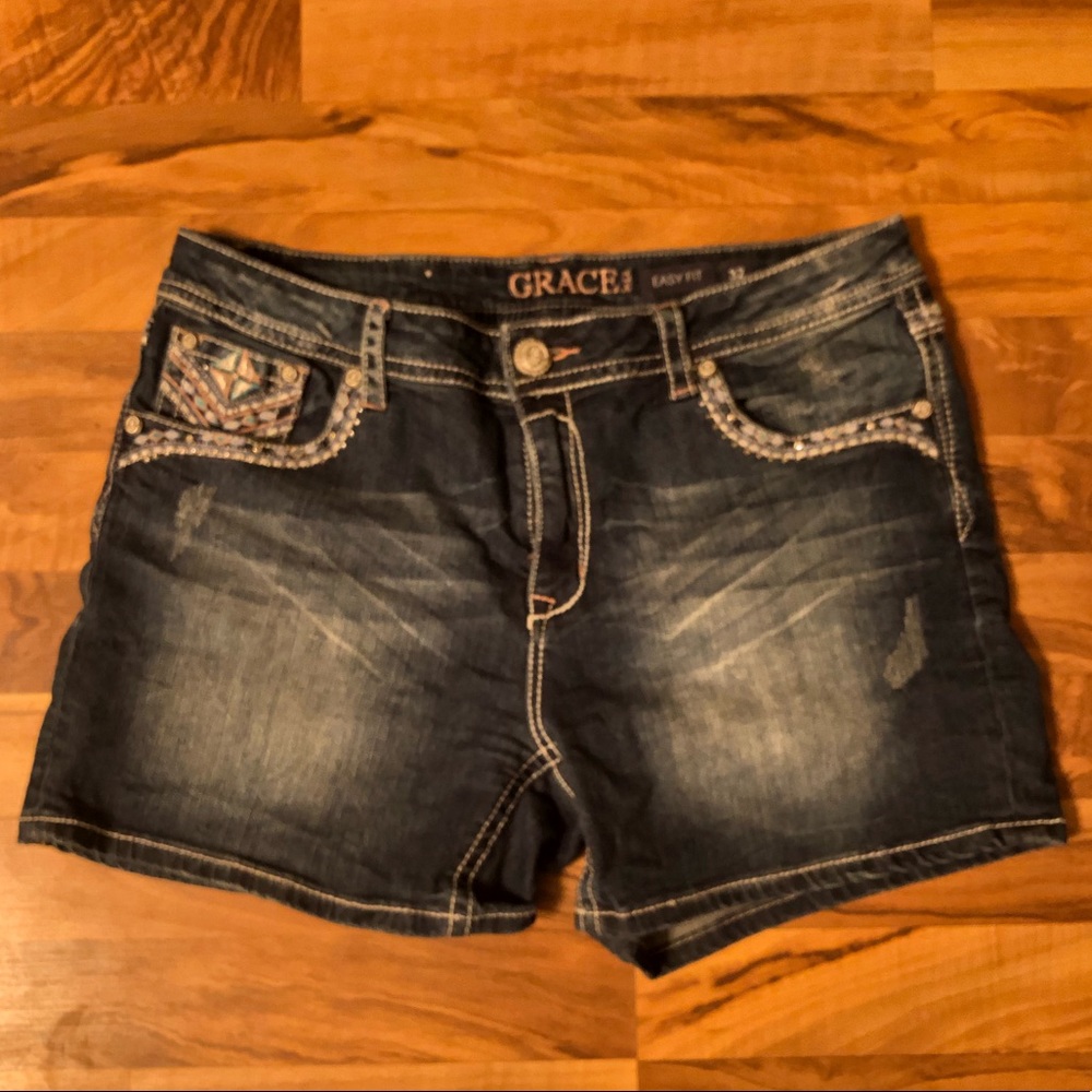 Grace in LA shorts